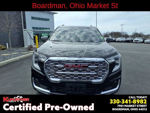 Used 2024 GMC Terrain Denali w/ Black Diamond Edition AWD/4WD image 8
