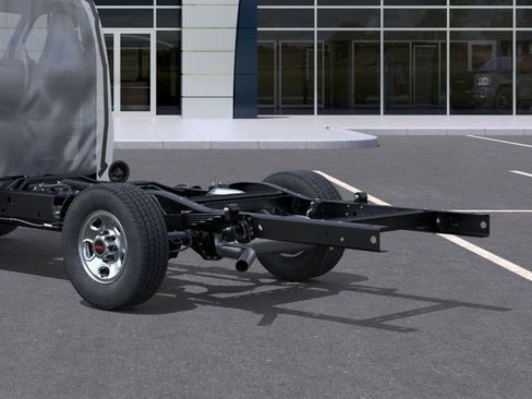 New 2026 GMC Savana 3500 w/ Driver Convenience Package image 11