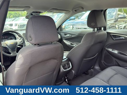 Used 2025 Chevrolet Malibu LT FWD image 29