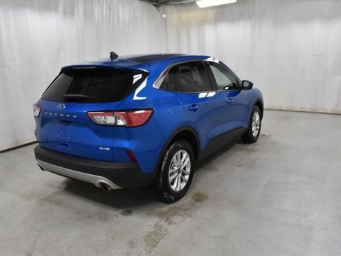 Used 2021 Ford Escape SE w/ Cold Weather Package image 5