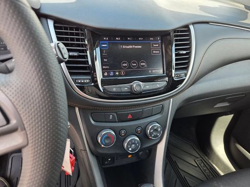 Certified 2022 Chevrolet Trax LT AWD/4WD image 20