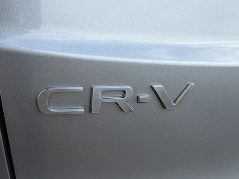 Used 2025 Honda CR-V EX image 9