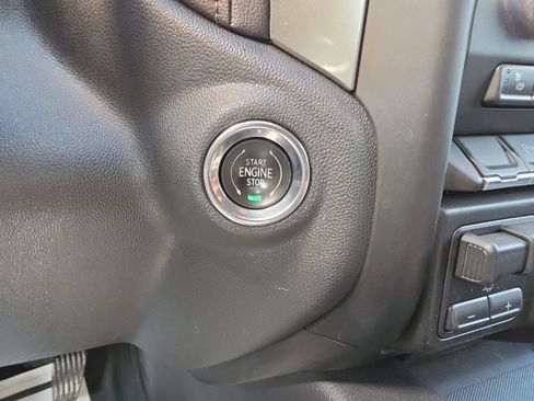 Used 2020 Chevrolet Silverado 1500 LTZ w/ LTZ Plus Package AWD/4WD image 15