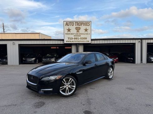 Used 2016 Jaguar XF R-Sport image 1