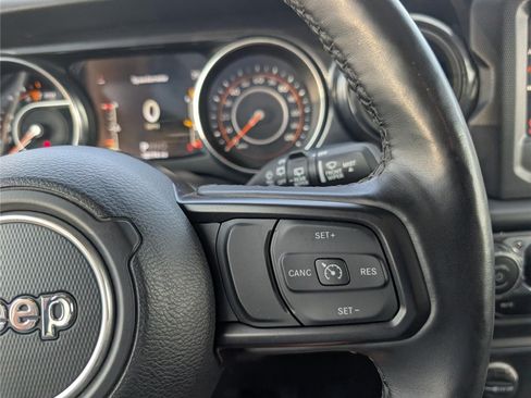 Used 2022 Jeep Wrangler Unlimited Sport AWD/4WD image 22