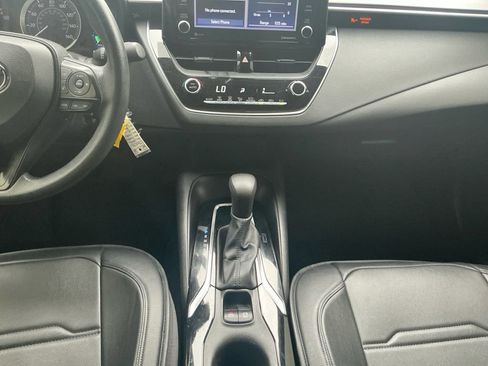 Used 2022 Toyota Corolla LE FWD image 20
