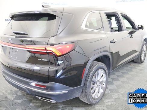 Used 2025 Buick Enclave Preferred FWD image 6