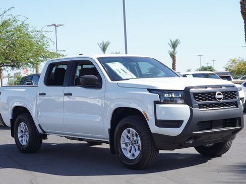 New 2026 Nissan Frontier S w/ Tow Package AWD/4WD image 4