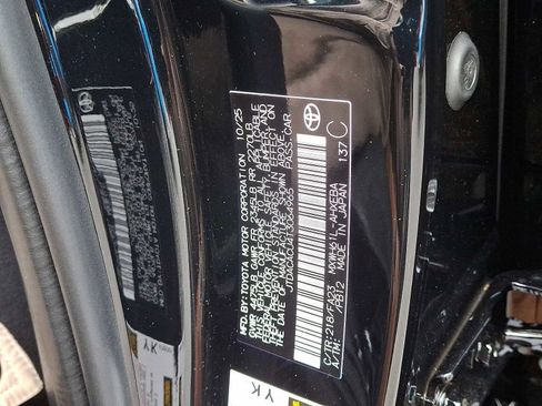 New 2026 Toyota Prius Plug-In Hybrid image 18