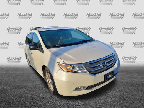 Used 2013 Honda Odyssey Touring image 2