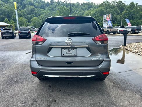 Used 2019 Nissan Rogue S w/ Special Edition Package AWD/4WD image 8