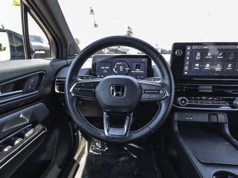 Used 2025 Honda Prologue Touring image 23