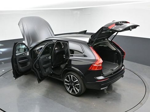 Used 2023 Volvo XC60 B6 Ultimate w/ Climate Package AWD/4WD image 53