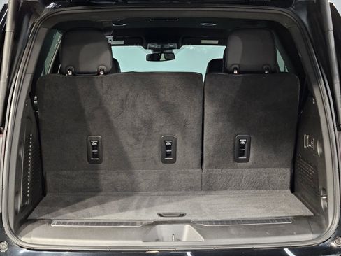 Used 2024 GMC Yukon Denali image 18