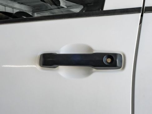 Used 2022 Toyota Tundra SR5 w/ SR5 Convenience Package image 41