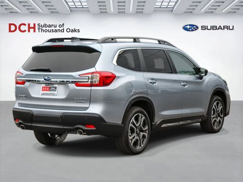 New 2025 Subaru Ascent Limited image 4