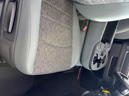 Used 2018 RAM 1500 Big Horn AWD/4WD image 20