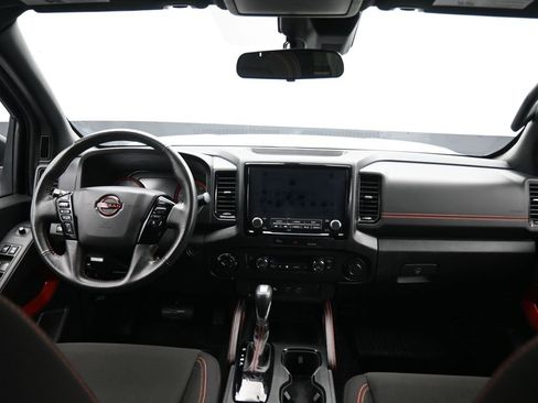 Used 2024 Nissan Frontier PRO-4X w/ Technology Package image 43