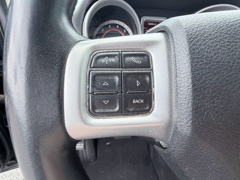 Used 2018 Dodge Journey SE w/ Blacktop Package FWD image 13