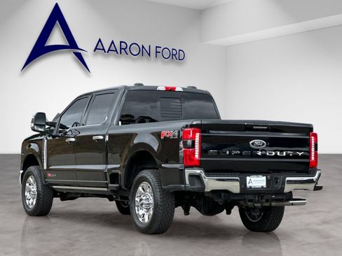 Used 2024 Ford F250 Lariat w/ Lariat Ultimate Package image 4