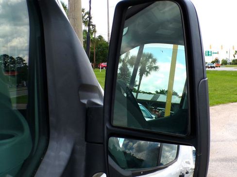 Used 2019 Ford Transit 150 148 Medium Roof RWD image 21