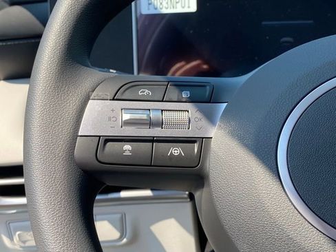 New 2026 Hyundai Tucson SEL FWD image 17