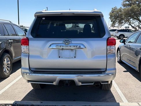 Used 2010 Toyota 4Runner Limited image 6