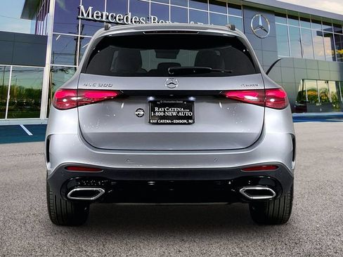 Used 2026 Mercedes-Benz GLC 300 4MATIC image 4