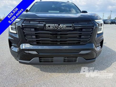 Used 2026 GMC Terrain Elevation w/ Black Edition image 10