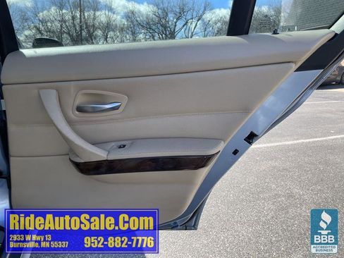 Used 2011 BMW 328i xDrive Sedan image 15