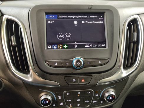 Used 2024 Chevrolet Equinox LT image 25