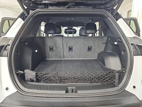 Certified 2025 Chevrolet Equinox LT w/ Convenience Package II AWD/4WD image 15