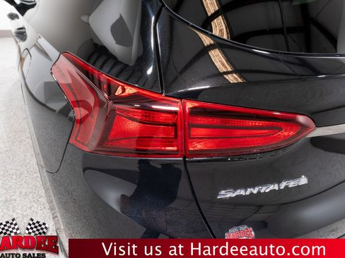 Used 2019 Hyundai Santa Fe SEL image 9