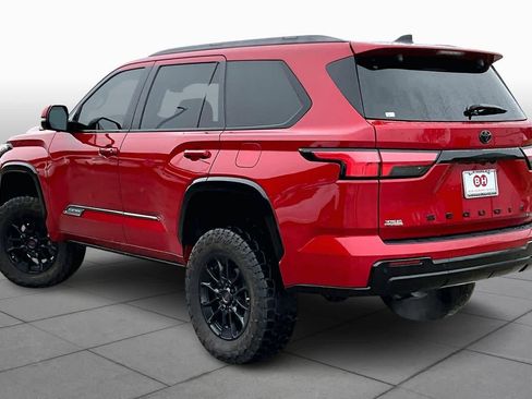 Used 2025 Toyota Sequoia Platinum image 12