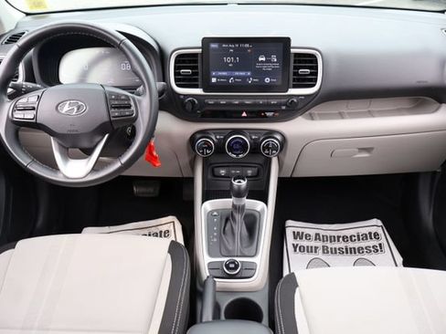 Used 2023 Hyundai Venue SEL w/ Cargo Package FWD image 12
