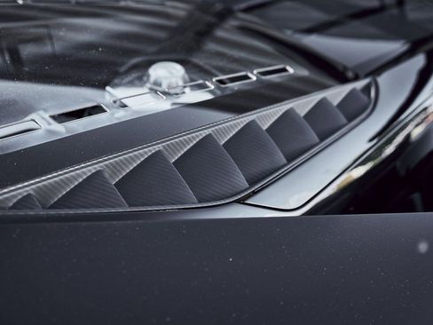 Used 2020 Ford GT Carbon Series image 18