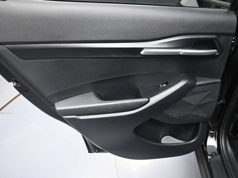 Certified 2026 Kia Seltos LX FWD image 25