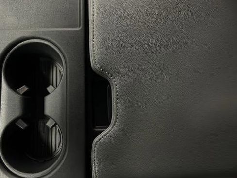 Used 2023 Ford F250 XL w/ Snow Plow/Camper Package image 19