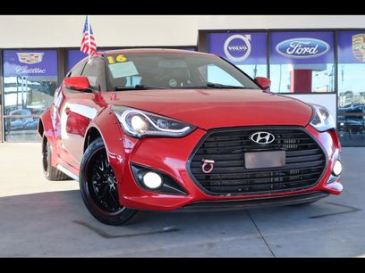 Used 2016 Hyundai Veloster Turbo w/ Option Group 04