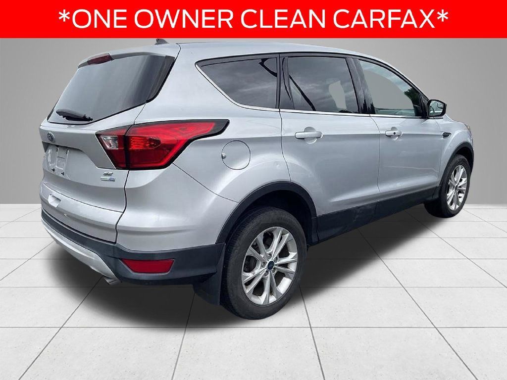 Used 2019 Ford Escape SE AWD/4WD image 3