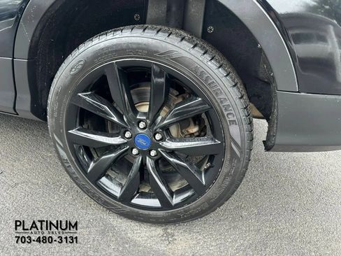 Used 2018 Ford Escape SE w/ SE Sport Appearance Package AWD/4WD image 23