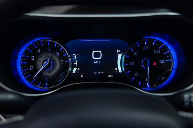 Used 2022 Chrysler Pacifica Touring-L FWD image 2