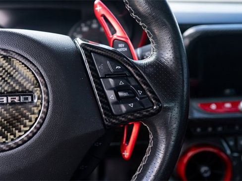 Used 2019 Chevrolet Camaro SS image 17