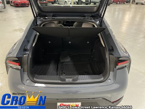 New 2026 Toyota Prius LE image 12