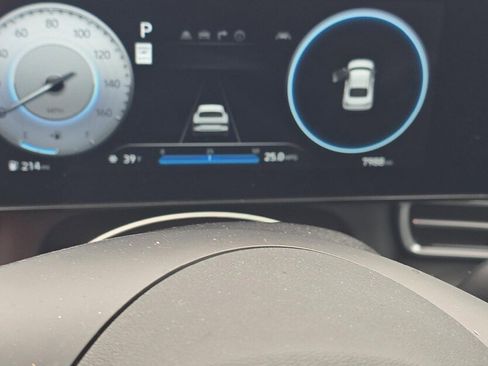 Used 2024 Hyundai Elantra SEL w/ Convenience Package image 11