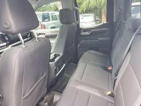 Certified 2025 GMC Sierra 1500 Elevation w/ Preferred Package image 13