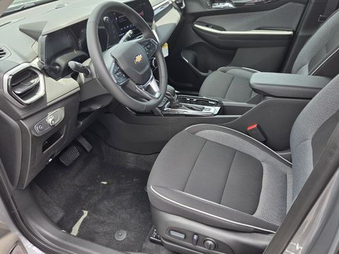 New 2026 Chevrolet TrailBlazer LT w/ Convenience Package FWD image 5