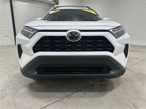 Used 2024 Toyota RAV4 XLE image 10