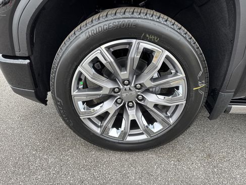 New 2026 GMC Sierra 1500 Denali image 13