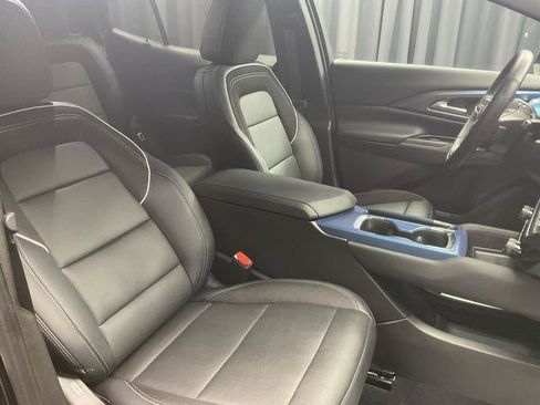 Used 2025 Chevrolet Equinox EV LT w/ Convenience Package II AWD/4WD image 15